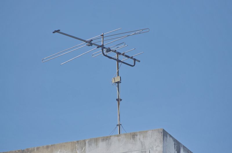 Roof Antenna Repair